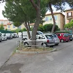 Petit Paradis